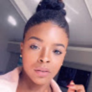 Meet your Posher, Briana